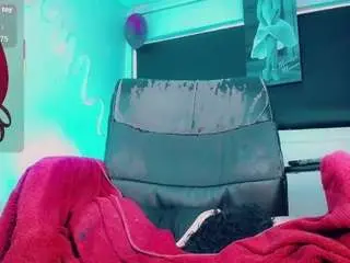 Camsoda Sex Chat of kendall-hornyy