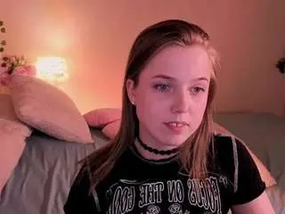 Camsoda Best Webcam of mary-tone