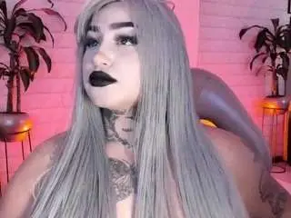 Camsoda Free Porn Cam of bella-green