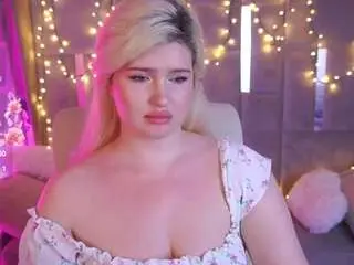 Camsoda Nude Webcam of cocosecretss