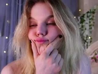 Camsoda Sex Cam of alodiaganter