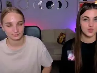 Camsoda Sex Cam of lina-fox12
