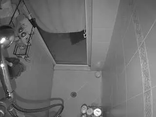 Camsoda Adult Webcam of voyeurcam-baileybase-shower
