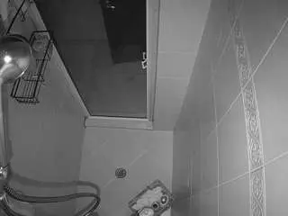 Camsoda Live Porn of voyeurcam-baileybase-shower