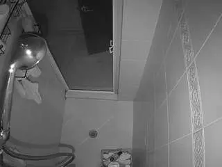Camsoda Free Porn Cam of voyeurcam-baileybase-shower