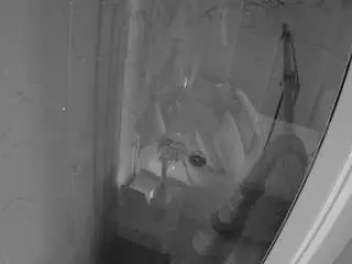 Camsoda Sex Cam of voyeurcam-casa-salsa-bathroom-12