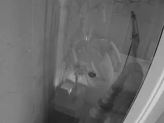 Camsoda Live Sex of voyeurcam-casa-salsa-bathroom-12