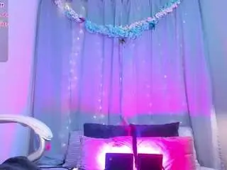 Camsoda Nude Webcam of coralinericce