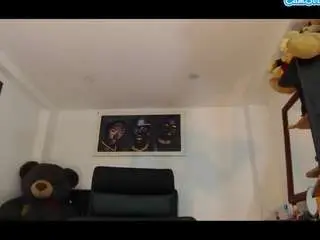 Camsoda Sex Chat of lorens-sophia