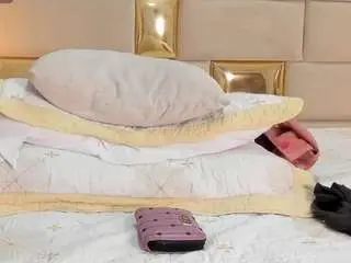 Camsoda Adult Webcams of angelinesttone