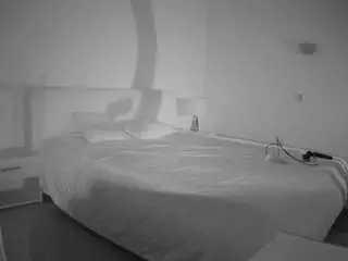 Camsoda Private Sex Chat of voyeurcam-julmodels-reallife-2