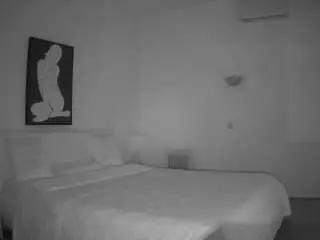 Camsoda Private Sex Chat of voyeurcam-julmodels-reallife-2