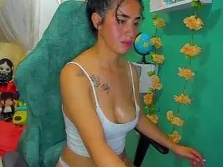 Camsoda Sex Cam of cory-moore2