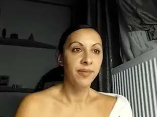 Camsoda Watch Live Sex Cams of brenda89