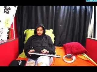 Camsoda Adult Video Chat of indianmaxine07