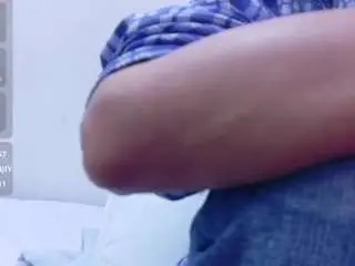 Camsoda Private Sex Chat of hot-littlechill