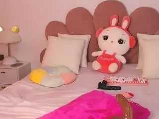 Camsoda Watch Live Sex Cams of midnightmistress1