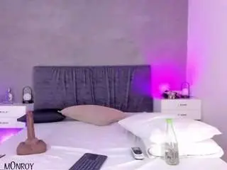 Camsoda Private Sex Chat of selena-monroy