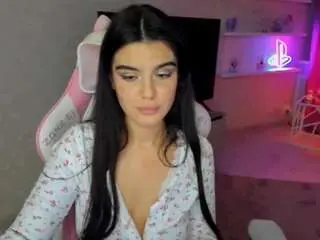 Camsoda Private Sex Chat of snowingwinter