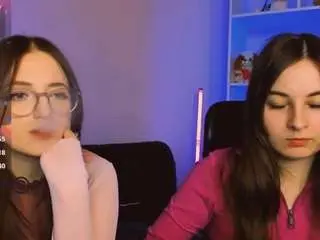 Camsoda Watch Live Sex Cams of liana-kisses