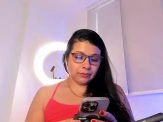 Camsoda Live Sex of mia-daniels