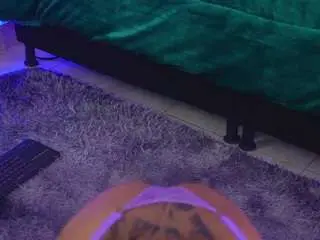 Camsoda Nude Webcam of kitty-doll09