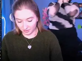 Camsoda Adult Video Chat of lorraine-carter