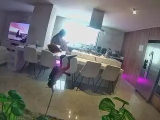 Camsoda Free Porn Cam of voyeurcam-casa-salsa-fishtank