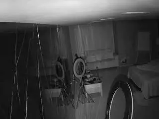 Camsoda Live Sex Cam of voyeurcam-casa-salsa-bedroom-14