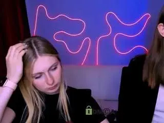 Camsoda Best Webcam of mary-meow-hot