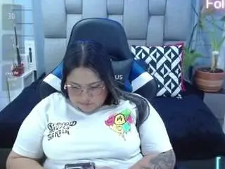Camsoda Adult Webcam of evelinzaens
