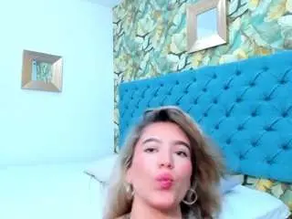 Camsoda Free Live Porn of anycollins