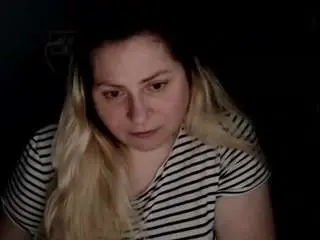 Camsoda Free Porn Cam of candycream17