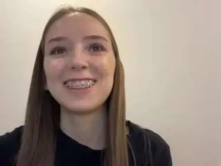 Camsoda Nude Webcam of santamckearney