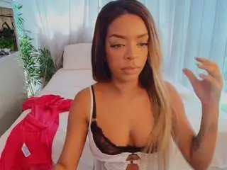 Camsoda Adult Webcam of pamella-martinez