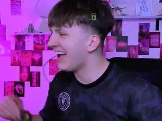 Camsoda Sex Chat of travis-wolf