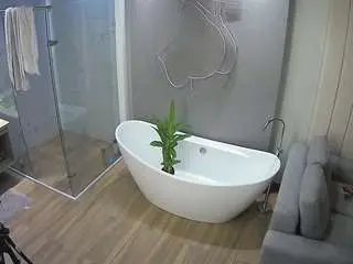 Camsoda Free Live Porn of voyeurcam-casa-salsa-bathroom-5