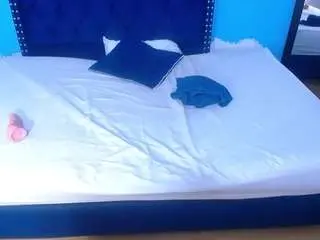 Camsoda Free Live Porn of kinky-redhead18