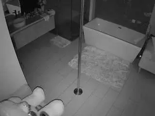 Camsoda Adult Webcam of voyeurcam-casa-salsa-bathroom-3