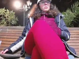 Camsoda Free Porn Cam of mellysquirtybiglabia