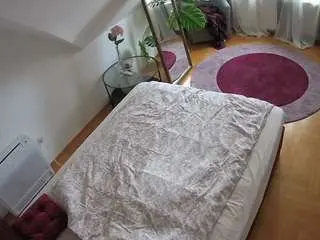 Camsoda Free Live Porn of voyeurcam-julmodels-whitebed-4