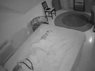 Camsoda Adult Webcam of voyeurcam-julmodels-whitebed-4