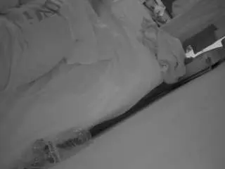 Camsoda Live Sex of voyeurcam-julmodels-whitebed-4