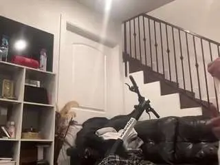 Camsoda Watch Live Sex Cams of mrshyboy32