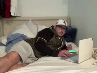 Camsoda Live Sex Cam of mrshyboy32