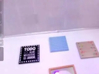 Camsoda Adult Video Chat of pretty-johnson