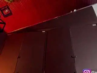 Camsoda Adult Video Chat of ann-rosse