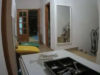 Camsoda Free Porn Cam of voyeurcam-julmodels-hall-1st