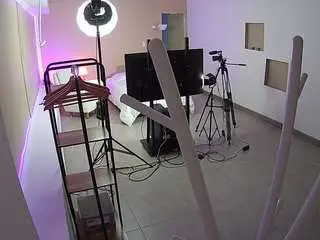 Camsoda Sex Cam of voyeurcam-jb-room-1