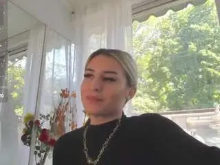 Camsoda Free Live Porn of ella-vee